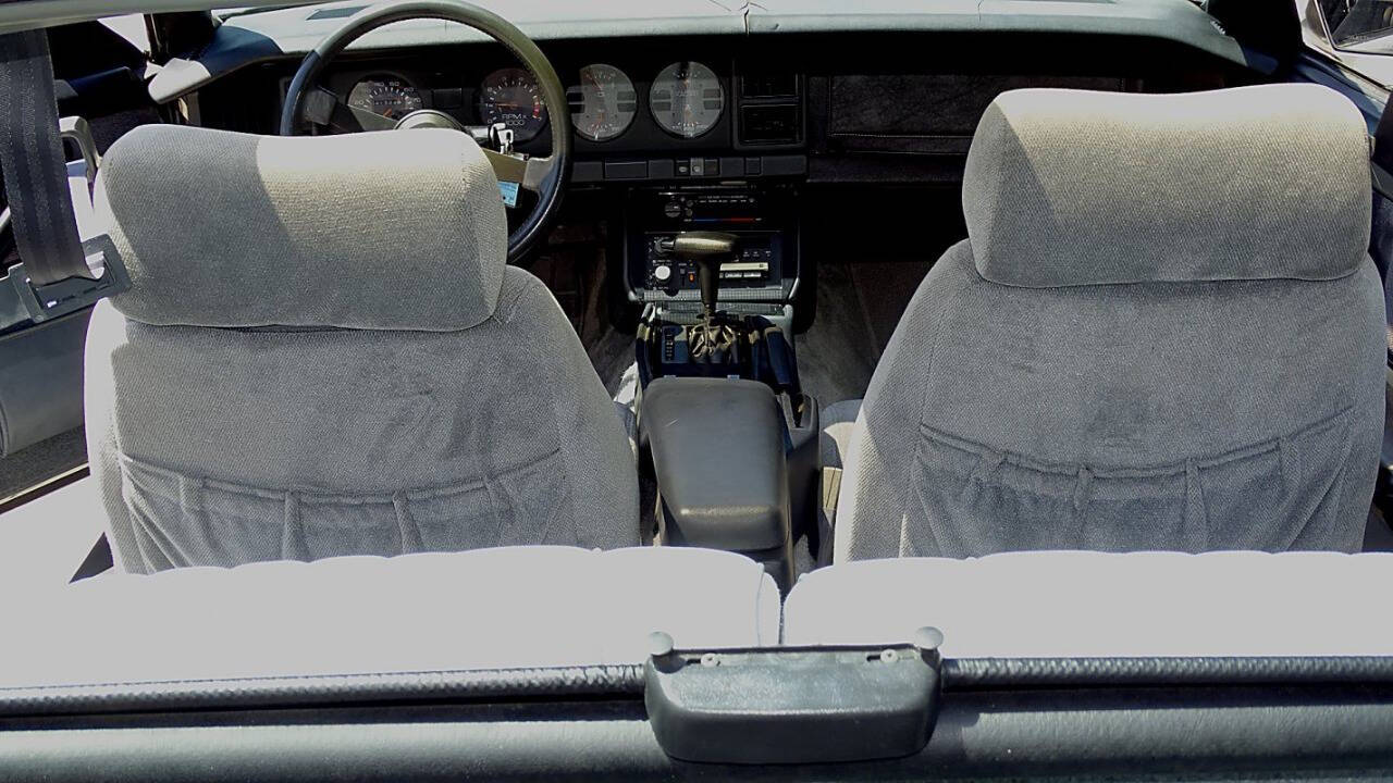 1985 Pontiac Firebird 13