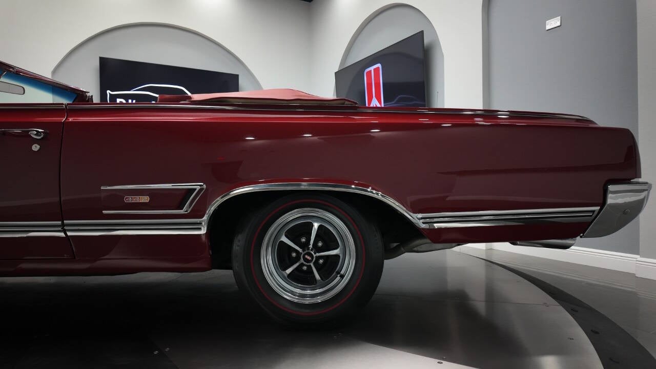 1965 Oldsmobile 442 26