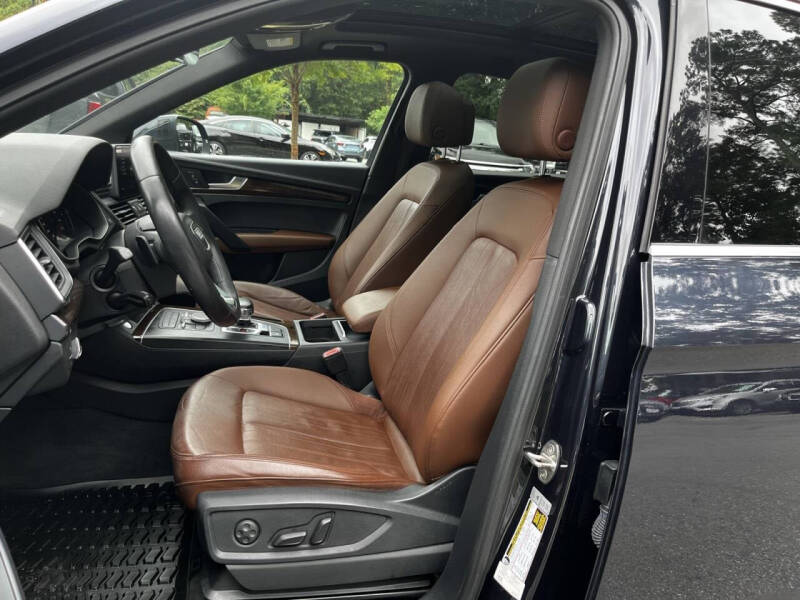 2019 Audi Q5 quattro Premium 45 TFSI