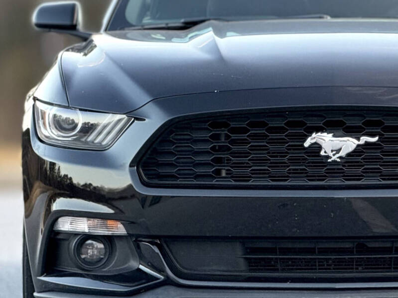 2015 Ford Mustang V6