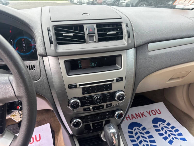 2012 Ford Fusion SE