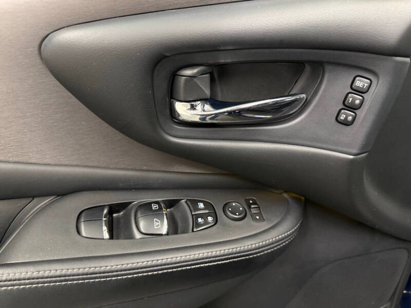 2020 Nissan Murano SL