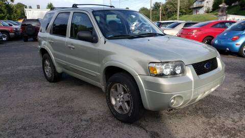 2005 Ford Escape for sale at Ona Used Auto Sales in Ona WV
