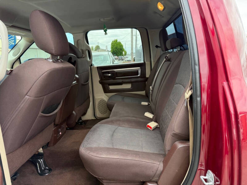2017 RAM 1500 Big Horn