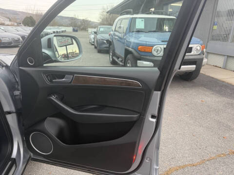 2016 Audi Q5 2.0T quattro Premium Plus