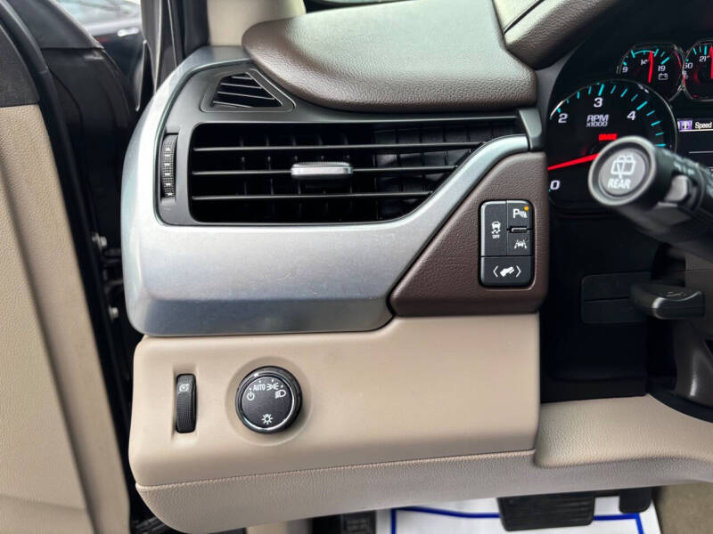 2016 Chevrolet Suburban LT