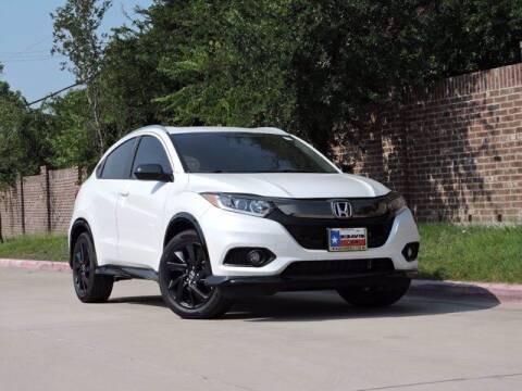 2022 Honda HR-V for sale at DAVID McDAVID HONDA OF IRVING in Irving TX