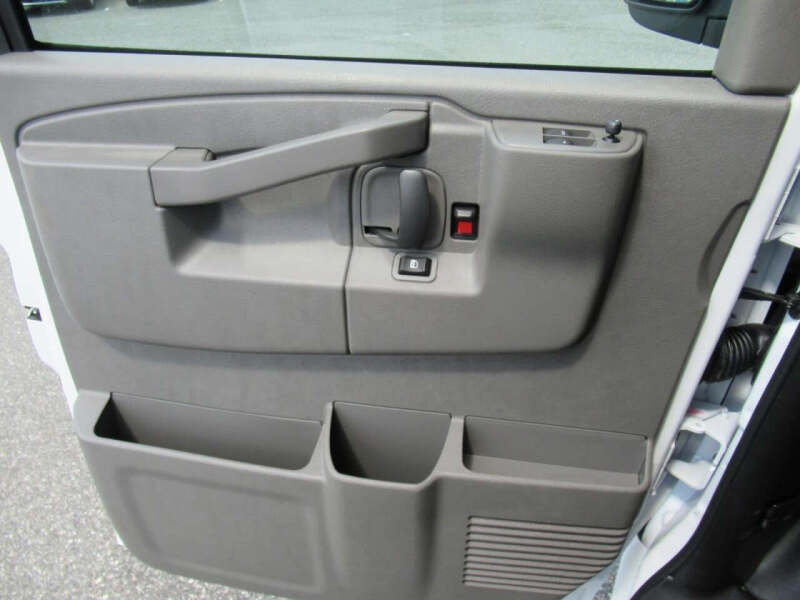 2026 GMC Savana 2500