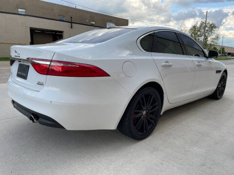 2016 Jaguar XF 35t Prestige