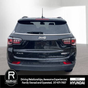 2022 Jeep Compass Latitude Lux