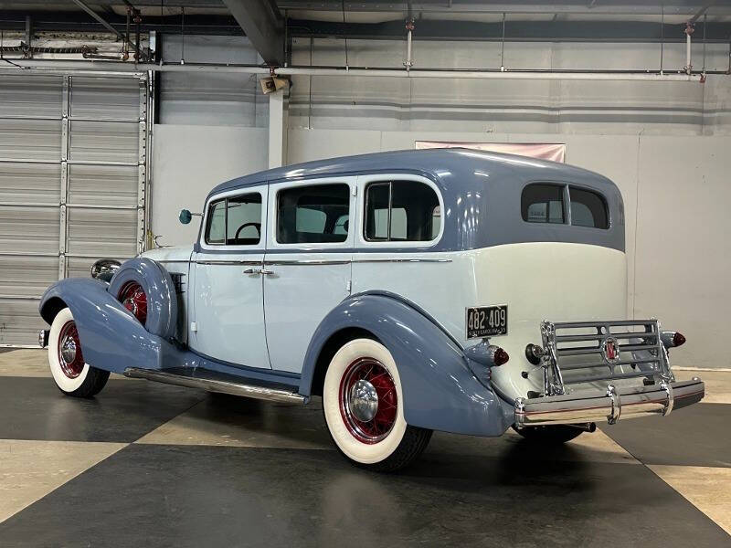1935 Cadillac 355 Imperial