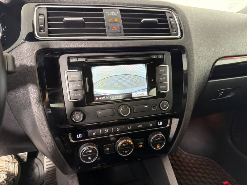 2015 Volkswagen Jetta