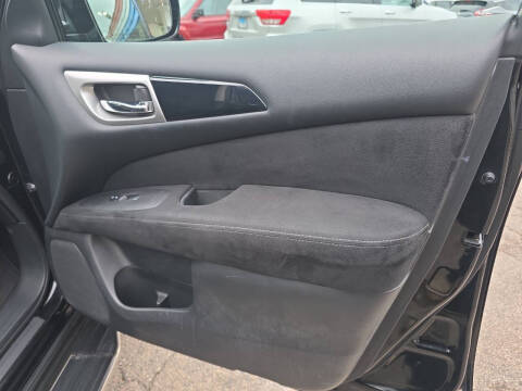 2014 Nissan Pathfinder S