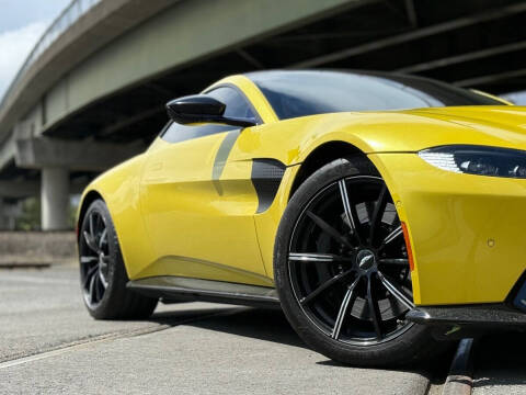 2020 Aston Martin Vantage