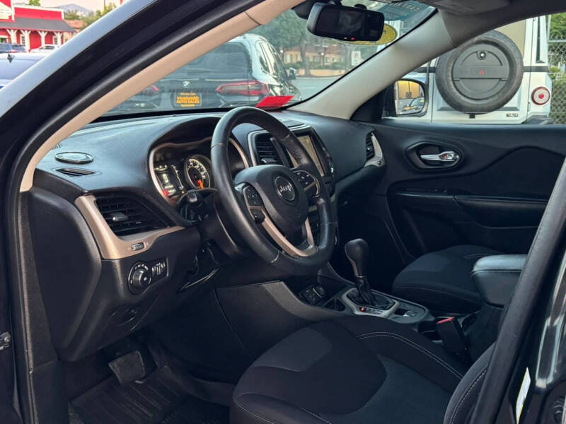 2016 Jeep Cherokee