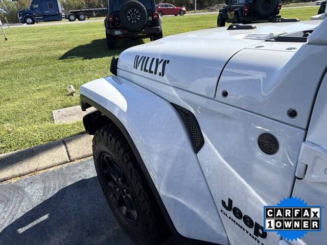 2023 Jeep Gladiator Willys