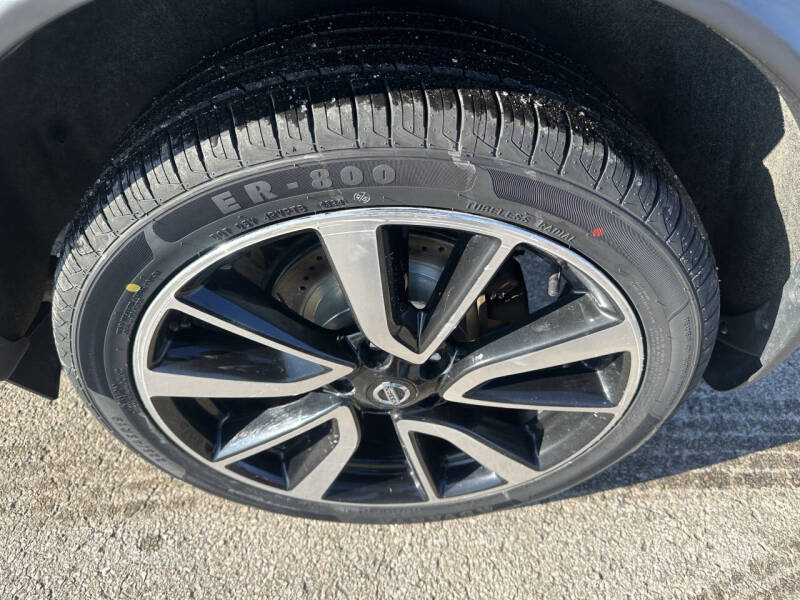 2017 Nissan Rogue Sport SL