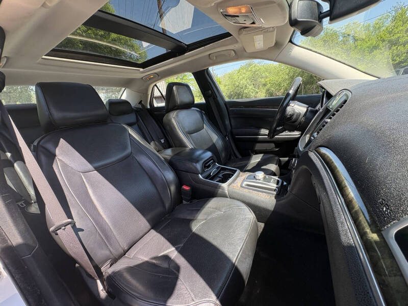 2019 Chrysler 300 Limited