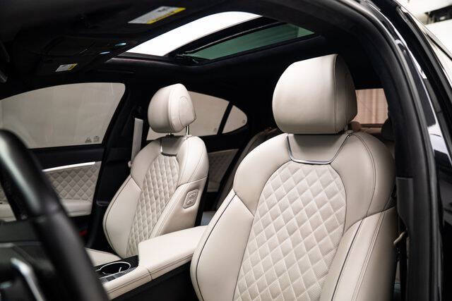 2023 Genesis G70