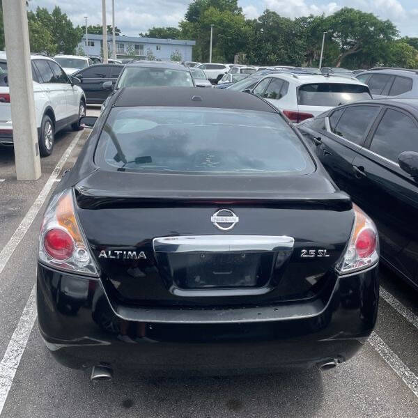 2010 Nissan Altima for sale at Green Light Auto in Bridgeton, NJ