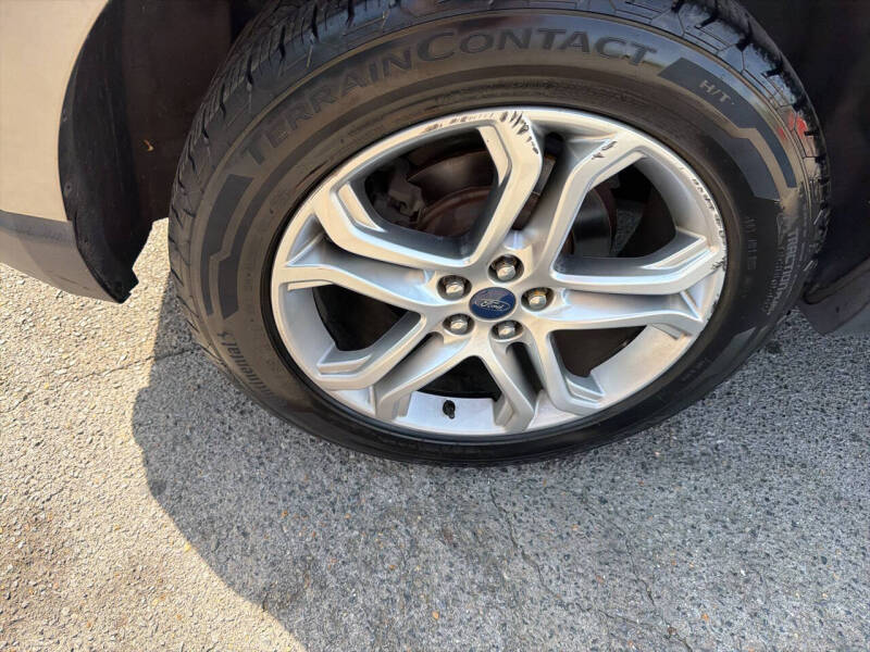 2017 Ford Edge Titanium