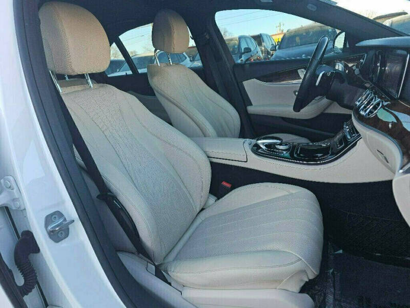 2017 Mercedes-Benz E-Class E 300 4MATIC