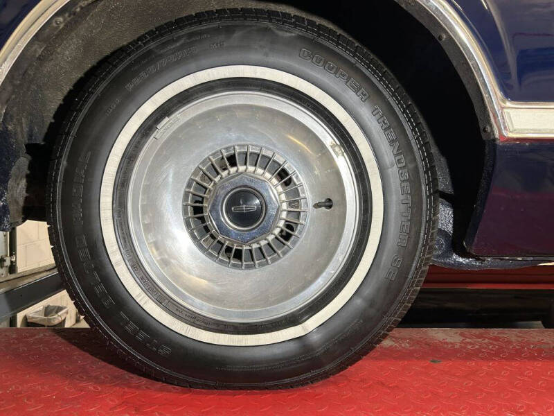 1977 Lincoln Continental