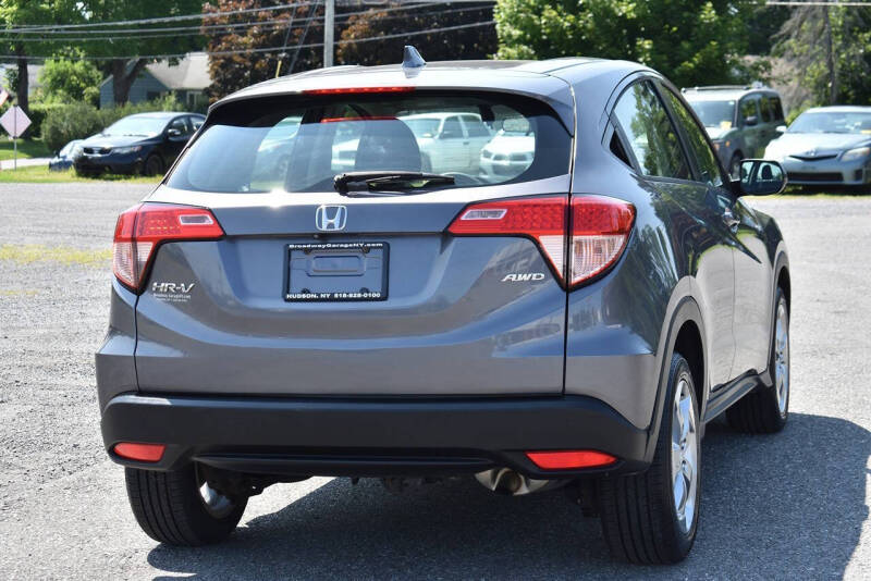 2017 Honda HR-V LX