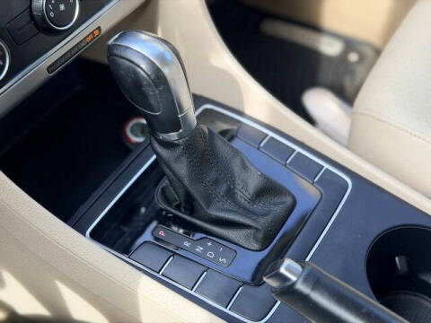 2014 Volkswagen Passat