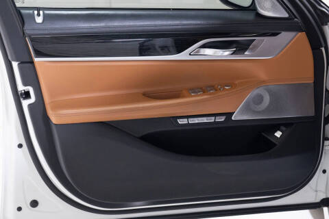 2017 BMW 7 Series 750i