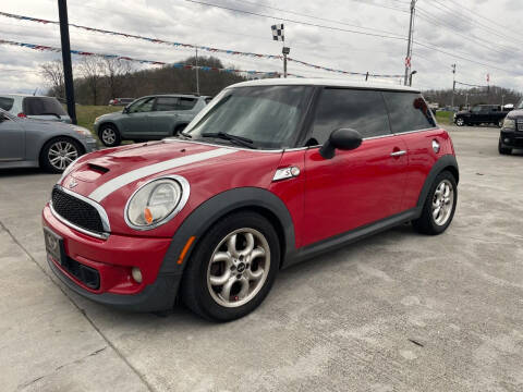 2012 MINI Cooper Hardtop for sale at Autoway Auto Center in Sevierville TN