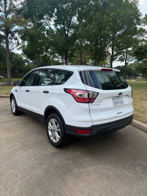 2018 Ford Escape S