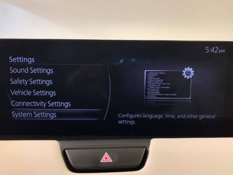 2024 Mazda CX-90 Plug-in Hybrid Premium Plus