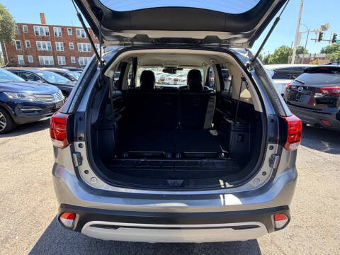 2020 Mitsubishi Outlander SEL