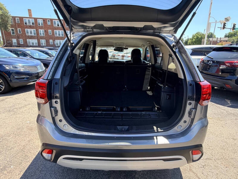 2020 Mitsubishi Outlander SEL