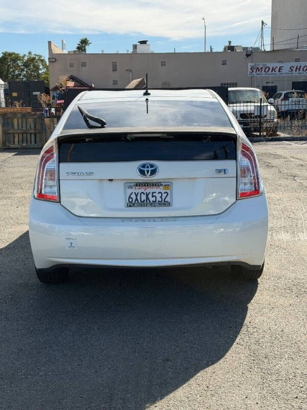 2012 Toyota Prius Three