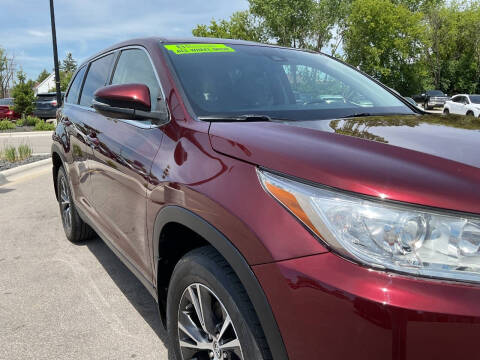 2019 Toyota Highlander LE Plus