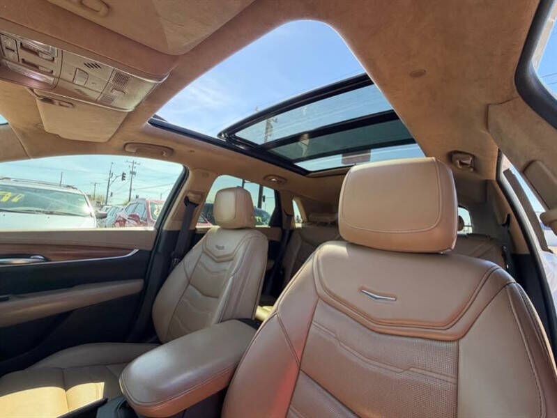 2018 Cadillac XT5 Platinum