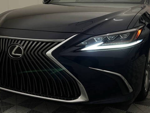 2021 Lexus ES 350 Ultra Luxury