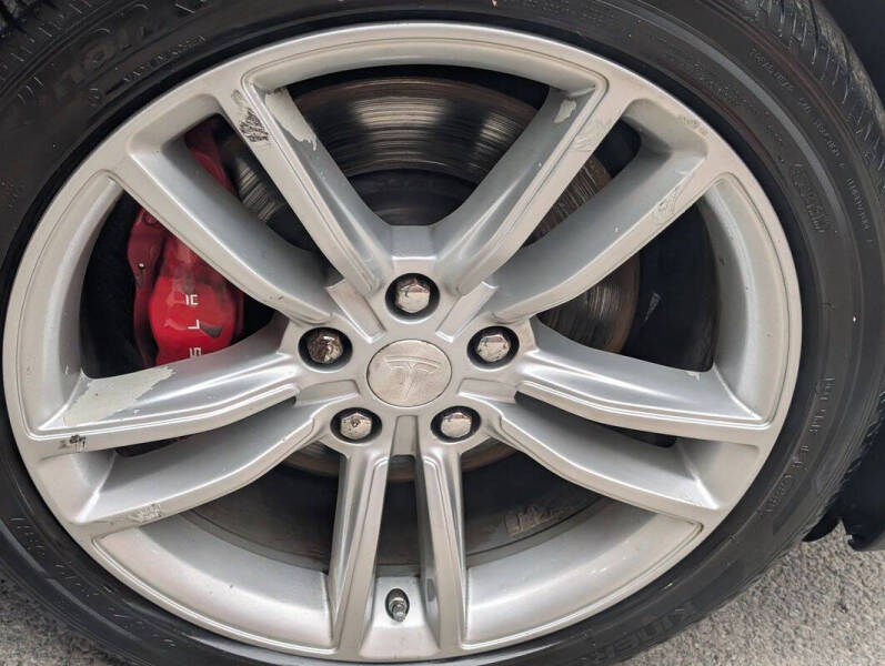 2014 Tesla Model S P85D