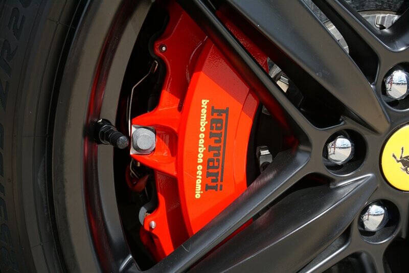 2016 Ferrari F12berlinetta