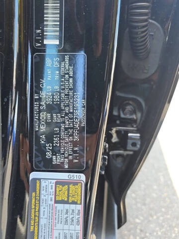 2025 Kia K4 EX