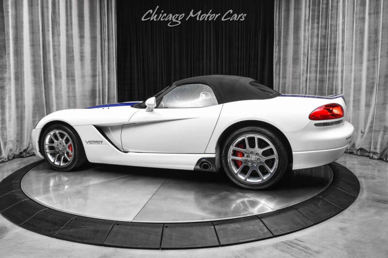 2005 Dodge Viper SRT-10