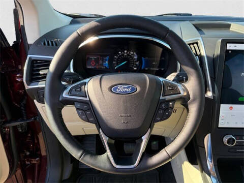 2021 Ford Edge Titanium