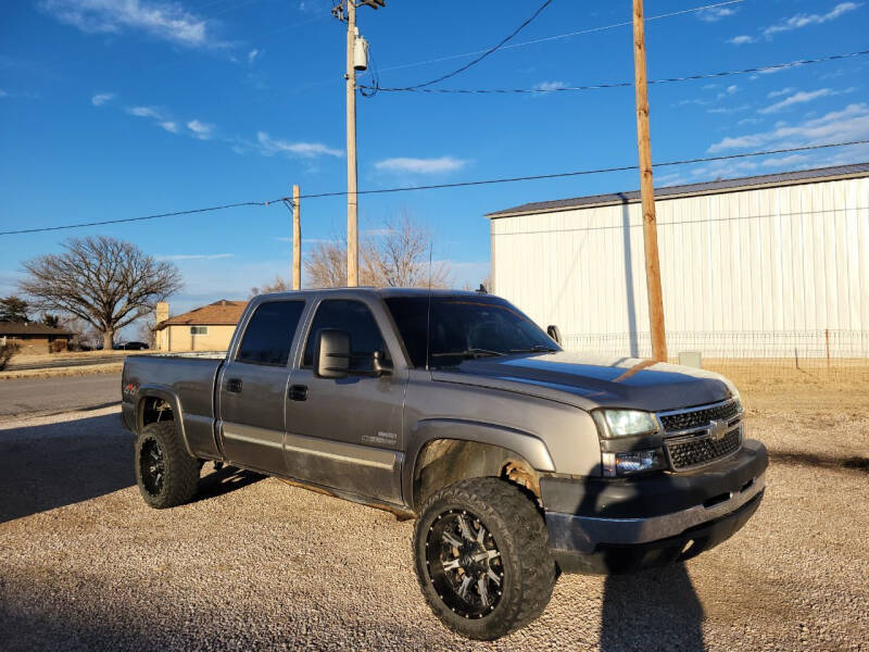 2006 Chevrolet Silverado 2500HD for sale at TNT Auto in Coldwater KS