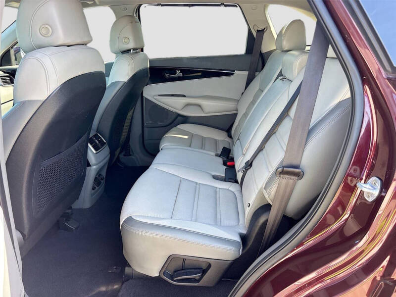 2017 Kia Sorento SX V6