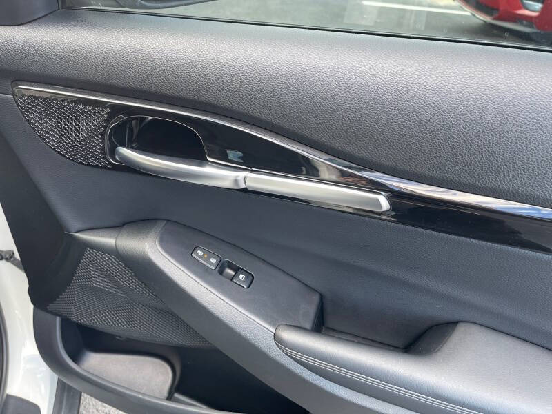 2024 Kia Seltos X-Line