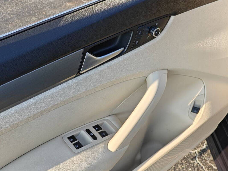 2015 Volkswagen Passat