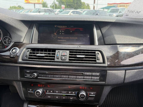 2016 BMW 5 Series 528i