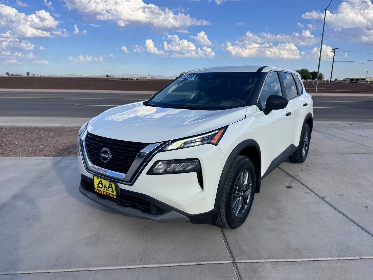 White 2023 Nissan Rogue S S 4dr Crossover 1